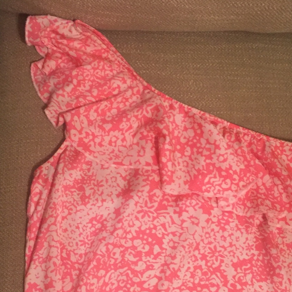 One shoulder top - Picture 3 of 5